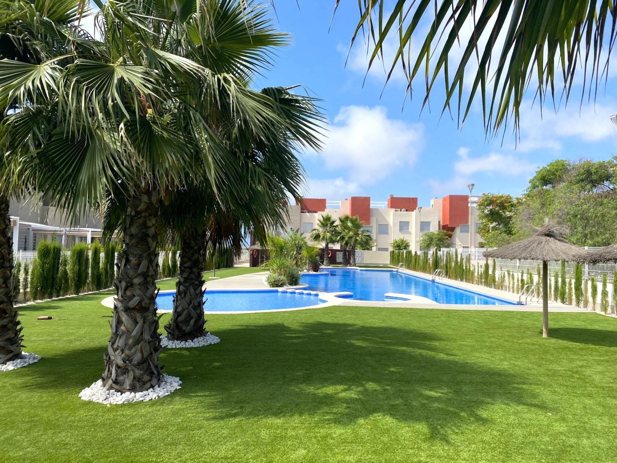 Magnifico Apartamento De Planta Alta La Isla Торевьиа Экстерьер фото